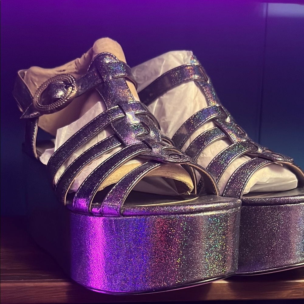 Holographic Platform Sandals - Picture 3 of 4